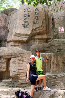 年轻漂亮岳每2韩国应用主界面展示